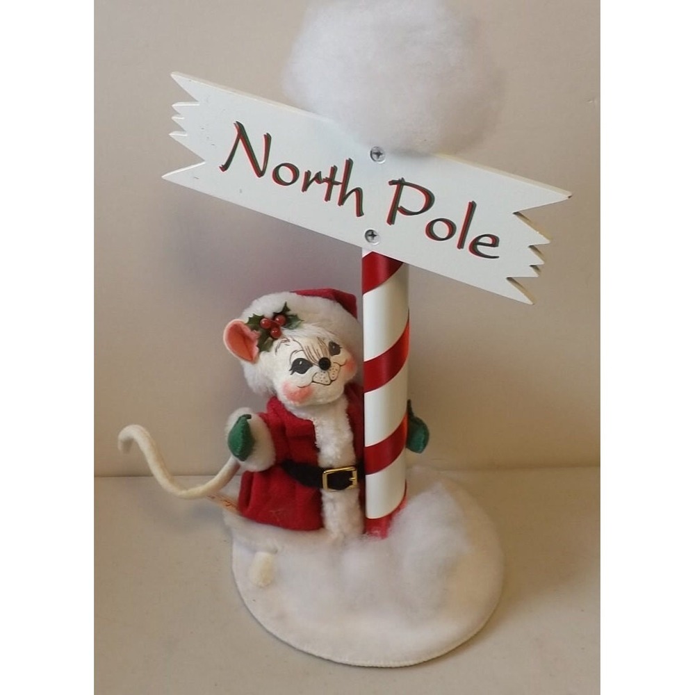 Annalee Mobilitee North Pole Mouse Doll - see Description for Details